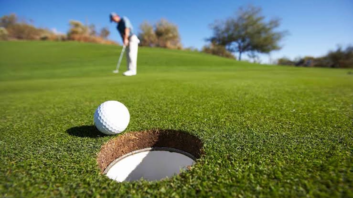 Mẹo Đọc Green Golf: Đánh Giá Độ Dốc Như Chuyên Gia
