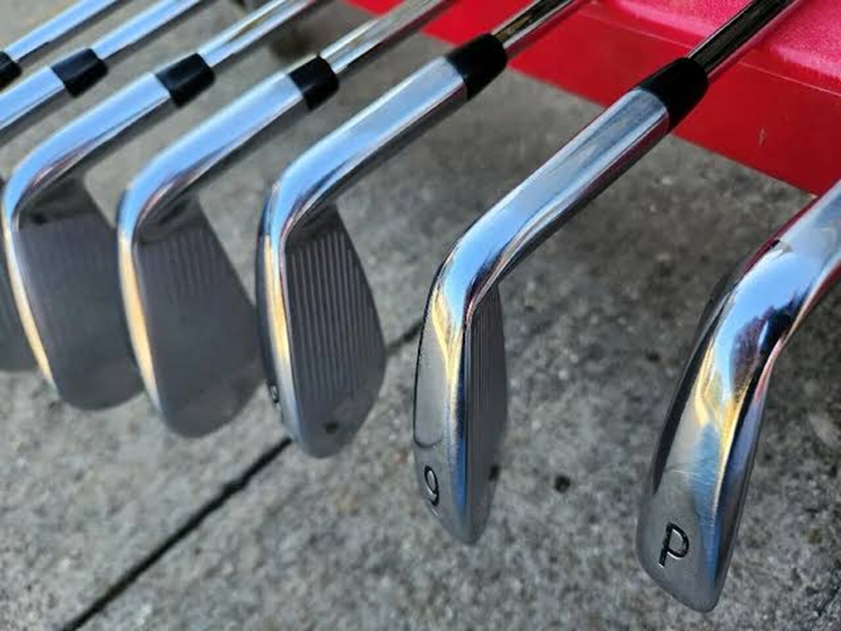 Cách Phân Biệt Gậy Golf Thật Giả Chỉ Trong Vài Phút Chuẩn Chuyên Gia