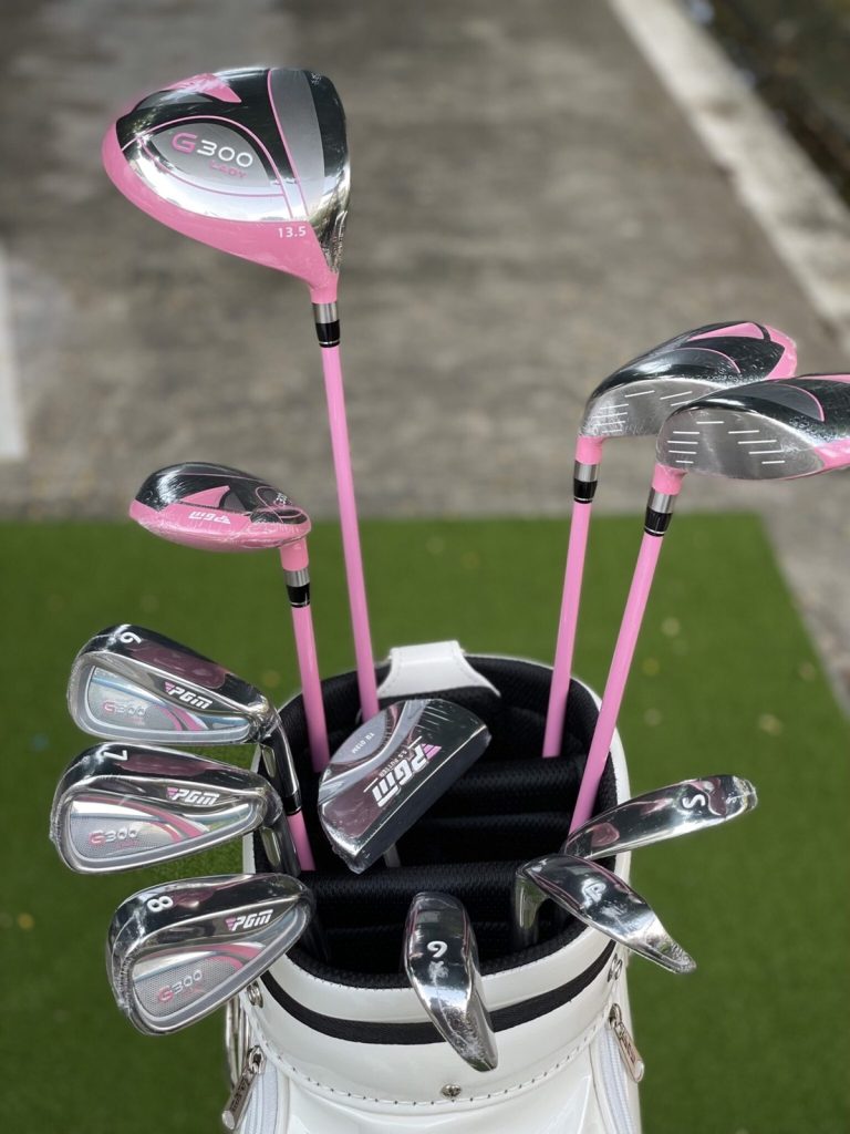 gay-golf-cho-nu